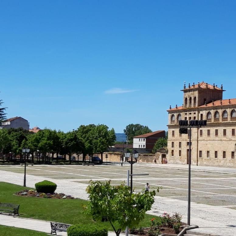 Andurina Apartment Monforte De Lemos Exterior photo